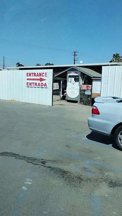 All American Truck and Auto Parts — yonke en Visalia