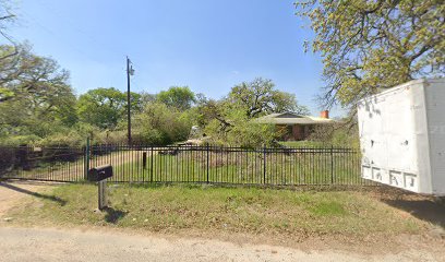 Bradshaw Salvage Co — yonke en Denton