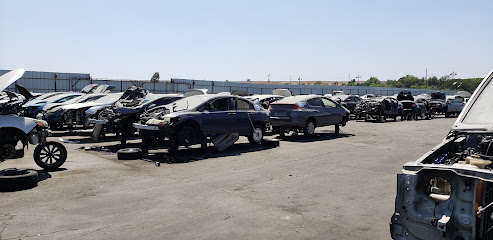California Auto Wrecking Inc — yonke en Sun Valley