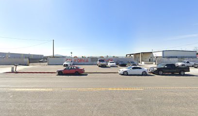 California Truck Salvage — yonke en Fontana