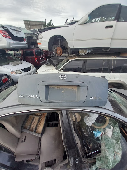 Fifth Street Auto Salvage — yonke en Oxnard