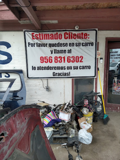 Hele's Used Auto Parts — yonke en Brownsville