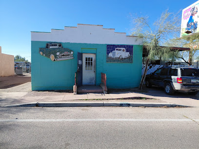 Jeff's Used Parts — yonke en Tucson