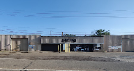 Jennings Scrap & Salvage — yonke en Longview