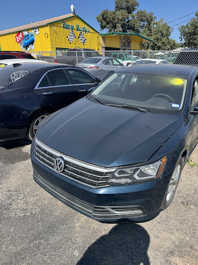JJ Auto Salvage — yonke en Kennedale