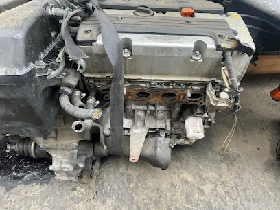 K & M Auto Dismantling — yonke en Sun Valley