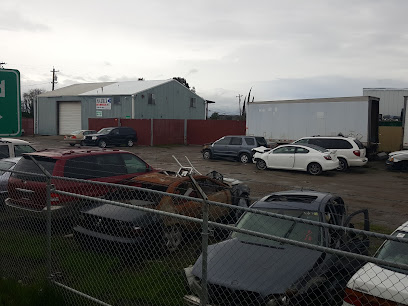 Matrix Auto Wreckers LLC — yonke en Modesto