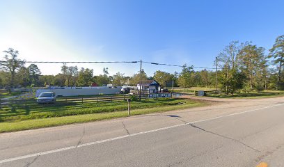 Midway Truck & Salvage — yonke en Conroe