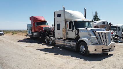 MORALES TRUCK PARTS — yonke en El Paso