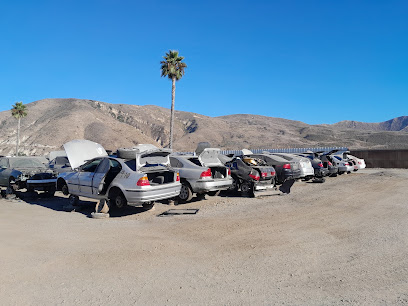 Pick The Part inc. — yonke en Santa Paula