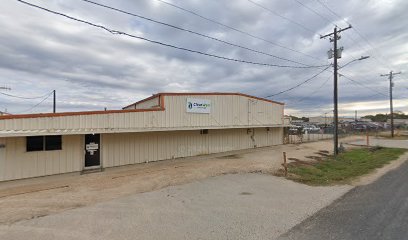 Poineer Truck Yard — yonke en Bryan
