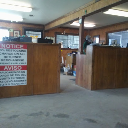 R & R Auto Parts — yonke en Donna