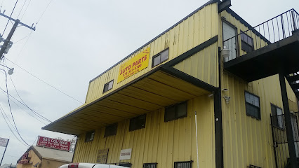 Reyes Auto Parts #2 — yonke en Dallas