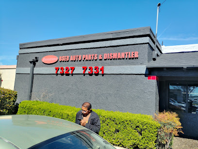 Rosecrans Used Auto Parts — yonke en Paramount