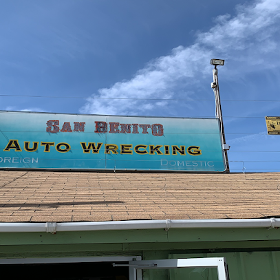 San Benito Auto Wreckers — yonke en Hollister