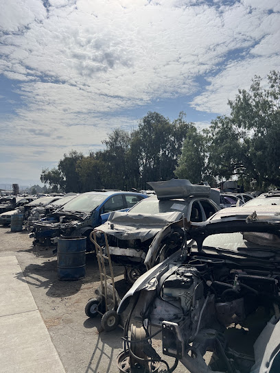 Standard Auto Recycling- Junkyard San Diego — yonke en Chula Vista