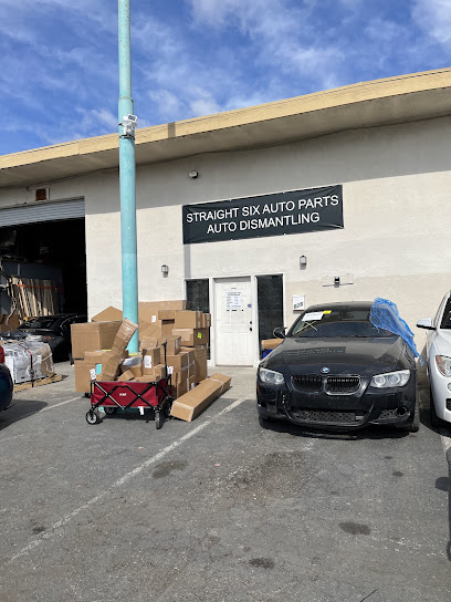Straight Six Auto Parts — yonke en Oceanside